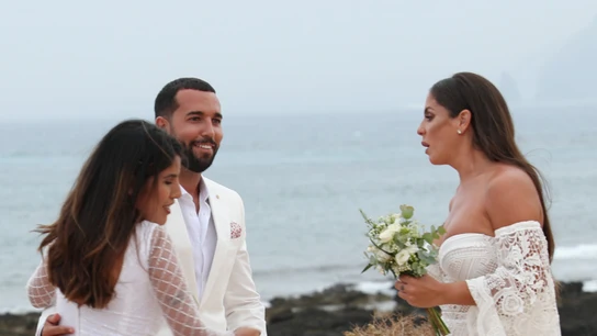 El dardo de Chabelita a Isabel Pantoja y Kiko Rivera en la boda de su prima Anabel: "No estás sola" El dardo de Chabelita a Isabel Pantoja y Kiko Rivera en la boda de su prima Anabel: "No estás sola"
