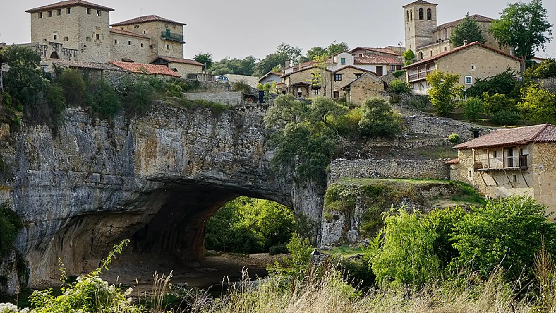 Puentedey, el Puente de Dios está en Burgos