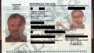 El pasaporte de Carlo Ancelotti.