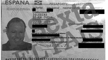El pasaporte de Julio Iglesias.
