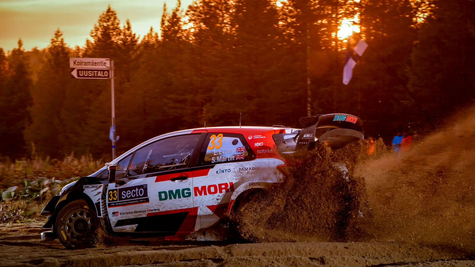 Elfyn Evans apura sus opciones de ser campeón ganando el Rally de Finlandia