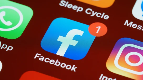 ¿Hay que actualizar las apps de Whatsapp, Instagram y Facebook tras la caída del lunes? Fuera de servicio