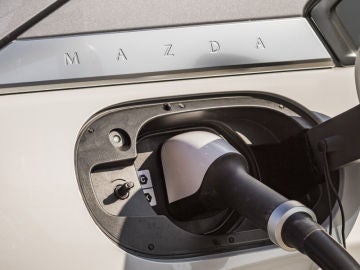 Los primeros híbridos enchufables de Mazda en Europa serán dos SUV: Mazda CX-60 y Mazda CX-80