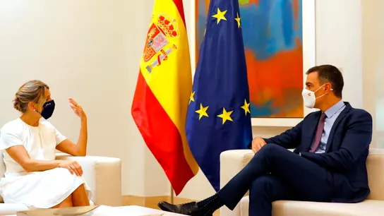 Pedro Sánchez y Yolanda Díaz durante la reunión Pedro Sánchez y Yolanda Díaz durante la reunión