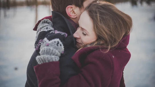 Reinventar el sexo en pareja: cuando el trabajo y la rutina parecen no dejar tiempo para nada Reinventar el sexo en pareja: cuando el trabajo y la rutina parecen no dejar tiempo para nada