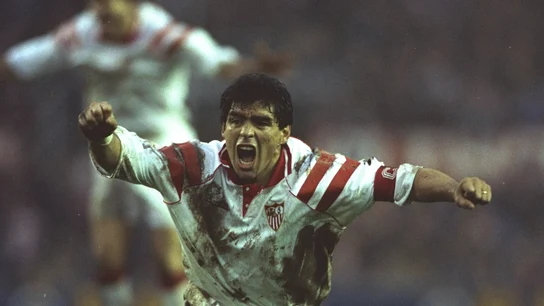 Diego Armando Maradona, durante su etapa en el Sevilla FC Diego Armando Maradona, durante su etapa en el Sevilla FC