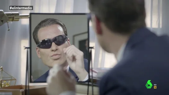 La imitación de Joaquín Reyes a Pedro Sánchez al ritmo de 'me duele la cara de ser tan guapo': "Soy míster Tetuán 1996" La imitación de Joaquín Reyes a Pedro Sánchez al ritmo de 'me duele la cara de ser tan guapo': "Soy míster Tetuán 1996"