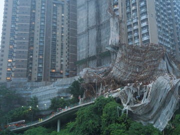 El tifón Lionrock sacude Hong Kong