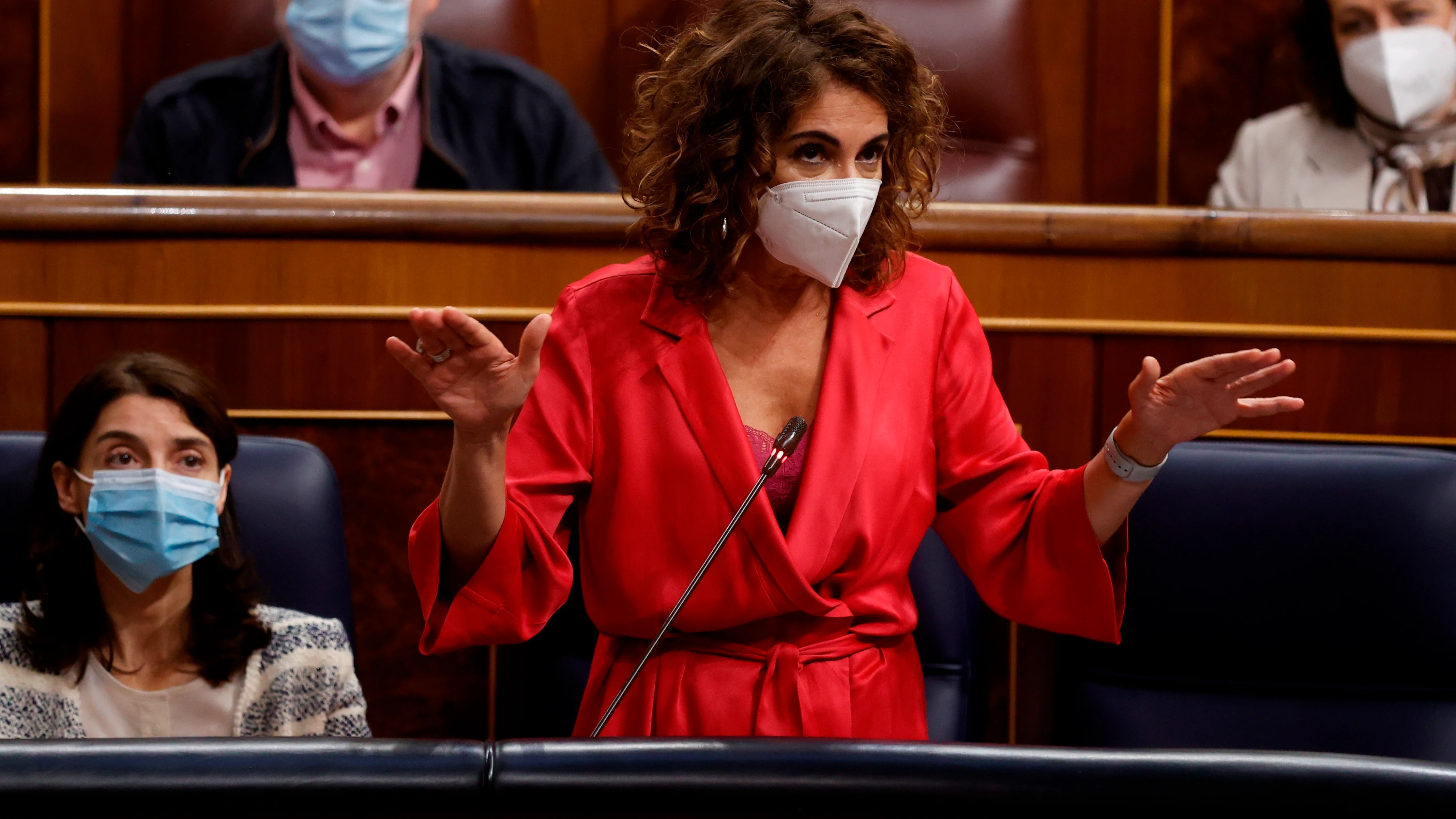 La ministra de Hacienda, María Jesús Montero, en el Congreso de los Diputados