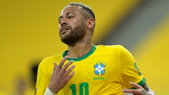 Neymar, con Brasil Neymar, con Brasil