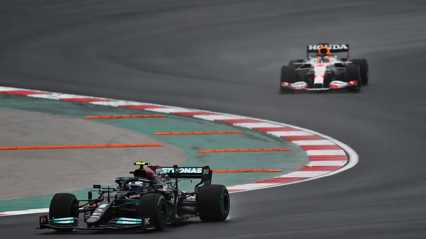 Valtteri Bottas y Max Verstappen Valtteri Bottas y Max Verstappen