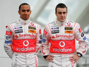 Lewis Hamilton y Fernando Alonso en McLaren