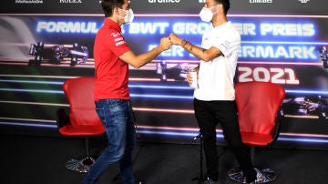 Charles Leclerc y Daniel Ricciardo