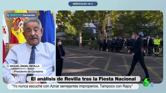 La anécdota de Juanma Moreno en el desfile del 12 de octubre: "Le confundieron con Sánchez y le sometieron a una pitada atronadora" La anécdota de Juanma Moreno en el desfile del 12 de octubre: "Le confundieron con Sánchez y le sometieron a una pitada atronadora"