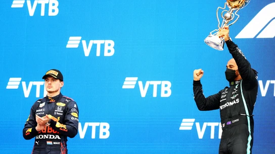 Max Verstappen y Lewis Hamilton Max Verstappen y Lewis Hamilton