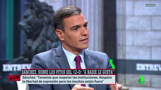 El mensaje de Pedro Sánchez a quienes le abuchearon durante el desfile del 12 de octubre: "Los símbolos nacionales son de todos" El mensaje de Pedro Sánchez a quienes le abuchearon durante el desfile del 12 de octubre: "Los símbolos nacionales son de todos"