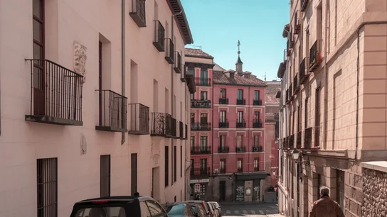 En Idealista se ponen a la venta 1.500 pisos nuevos de bancos por menos de 80.000 euros Mercado inmobiliario