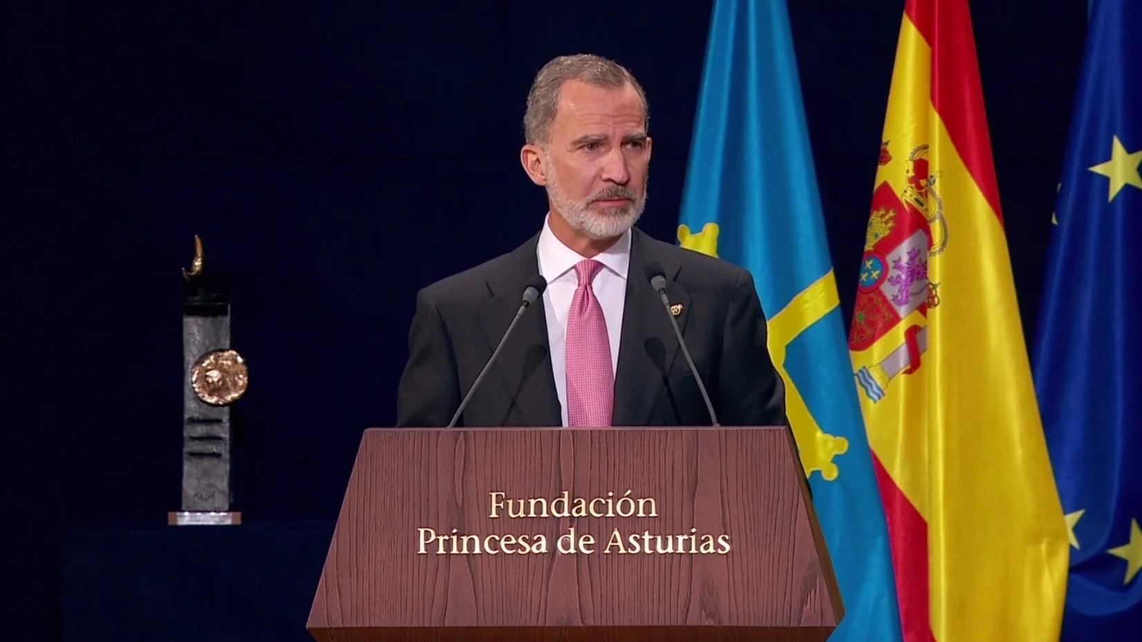 Felipe VI, durante su discurso en los Premios Princesa de Asturias 2021