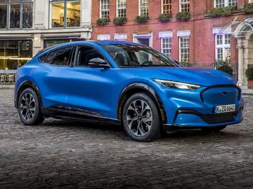 Ford y el truco que les permitirá zafarse de la escasez de microchips para los coches eléctricos Ford y el truco que les permitirá zafarse de la escasez de microchips para los coches eléctricos