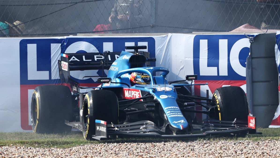 Fernando Alonso, contra las protecciones