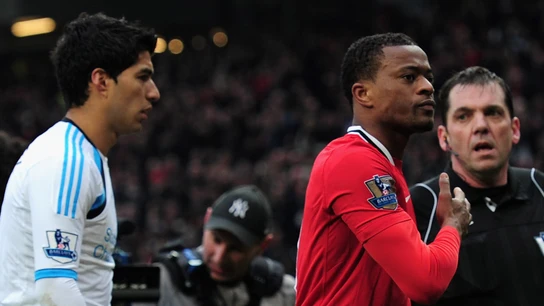 Evra y Luis Suárez, en Man U y Liverpool Evra y Luis Suárez, en Man U y Liverpool