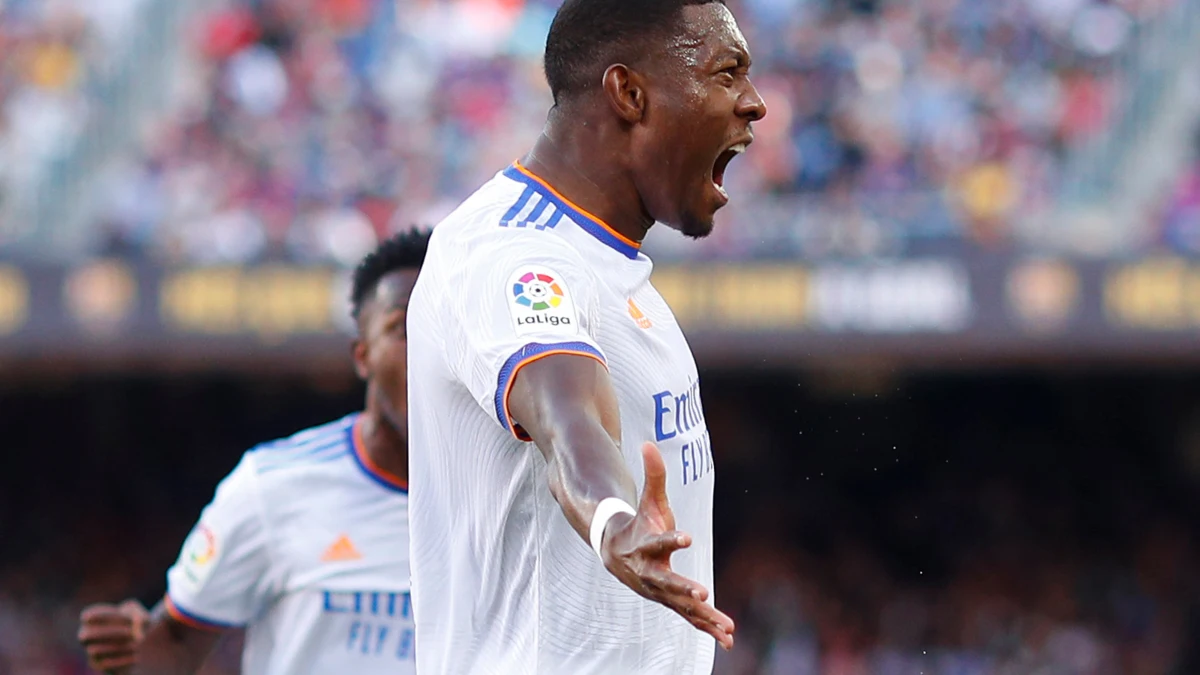 Alaba celebra un gol con el Real Madrid