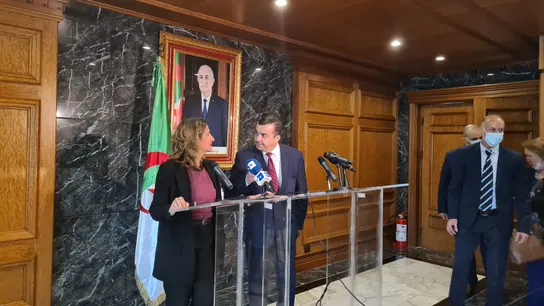 Teresa Ribera, junto al ministro argelino de Energía y Minas Teresa Ribera, junto al ministro argelino de Energía y Minas