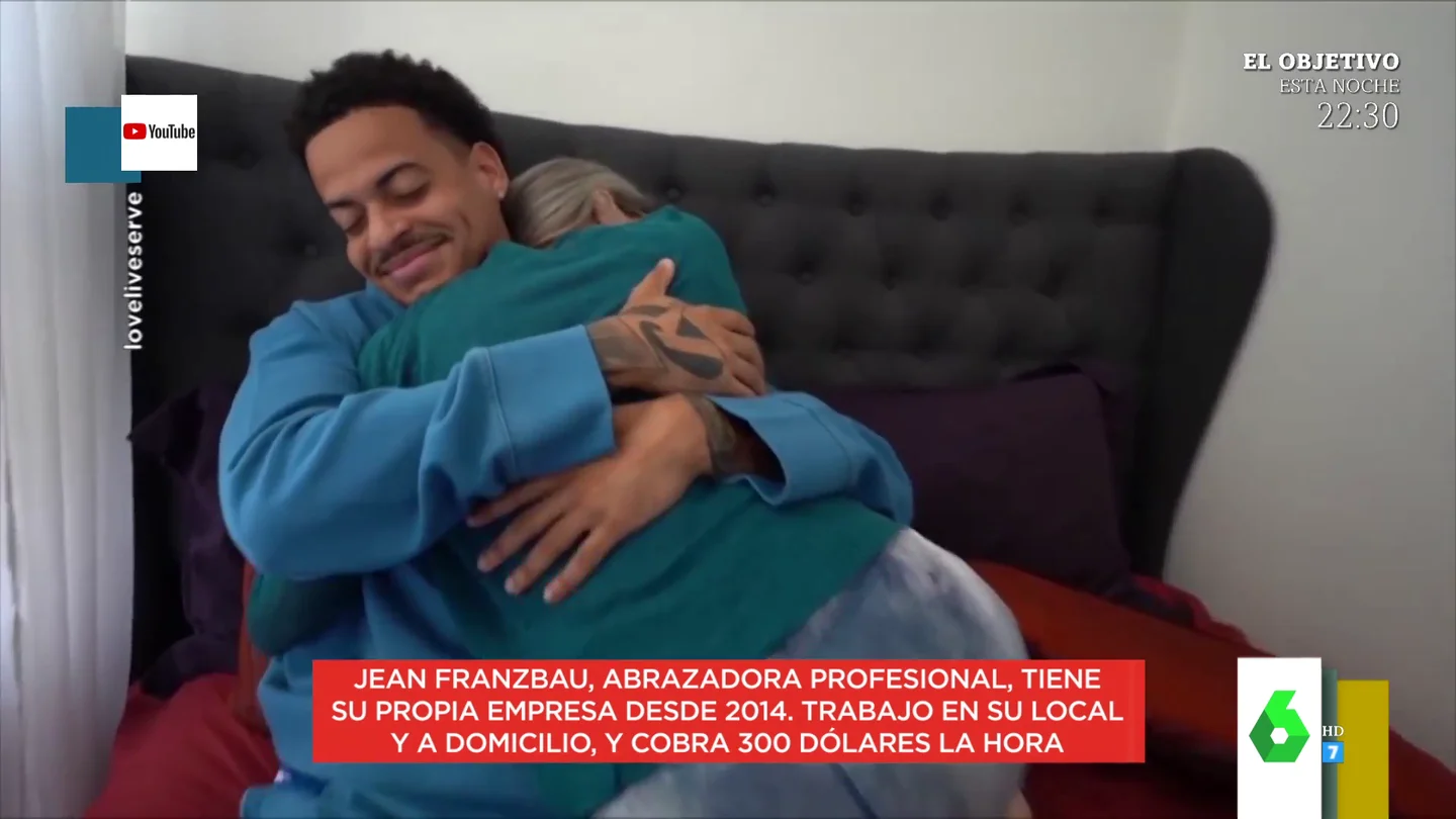 "Abrazadora" profesional, el trabajo con el que una empresaria gana 300 dólares por hora "Abrazadora" profesional, el trabajo con el que una empresaria gana 300 dólares por hora