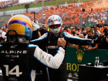 Fernando Alonso y Esteban Ocon