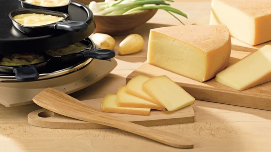 Estos son los quesos más saludables que podemos tomar a diario para cuidar tu peso (y tu salud) Estos son los quesos más saludables que podemos tomar a diario para cuidar tu peso (y tu salud)