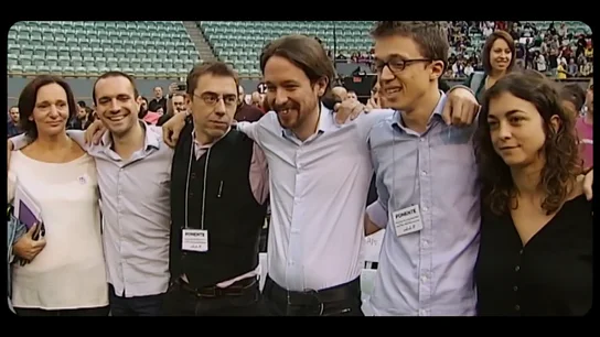 Así se terminó el bipartidismo en España en 2014: nace Podemos, Cs sale de Cataluña y Vox se sube al carro electoral Así se terminó el bipartidismo en España en 2014: nace Podemos, Cs sale de Cataluña y Vox se sube al carro electoral