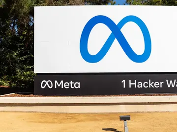 El tótem de Meta en sus oficinas centrales El tótem de Meta en sus oficinas centrales