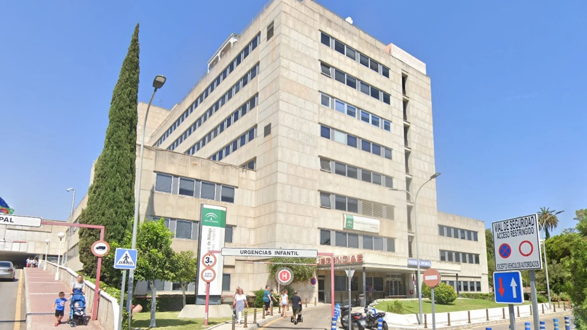Vista de la fachada del Hospital Materno Infantil de Málaga