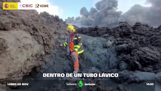 dentro de tubo lavico dentro de tubo lavico