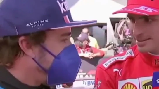 Fernando Alonso y Carlos Sainz se entrevistan el uno al otro tras el GP de México Fernando Alonso y Carlos Sainz se entrevistan el uno al otro tras el GP de México