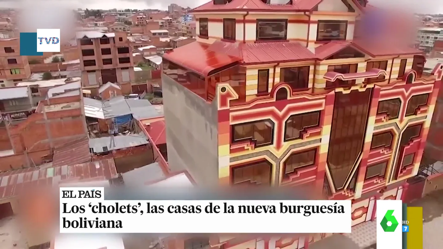 Así son los cholets, los impactantes edificios de los millonarios en Bolivia que soportan remates de todo tipo en sus fachadas Así son los cholets, los impactantes edificios de los millonarios en Bolivia que soportan remates de todo tipo en sus fachadas