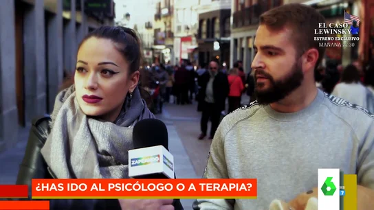 Esto es lo que piensan los españoles sobre ir al psicólogo: "Muchas personas no tenemos dinero para hacerlo, y es necesario" Esto es lo que piensan los españoles sobre ir al psicólogo: "Muchas personas no tenemos dinero para hacerlo, y es necesario"