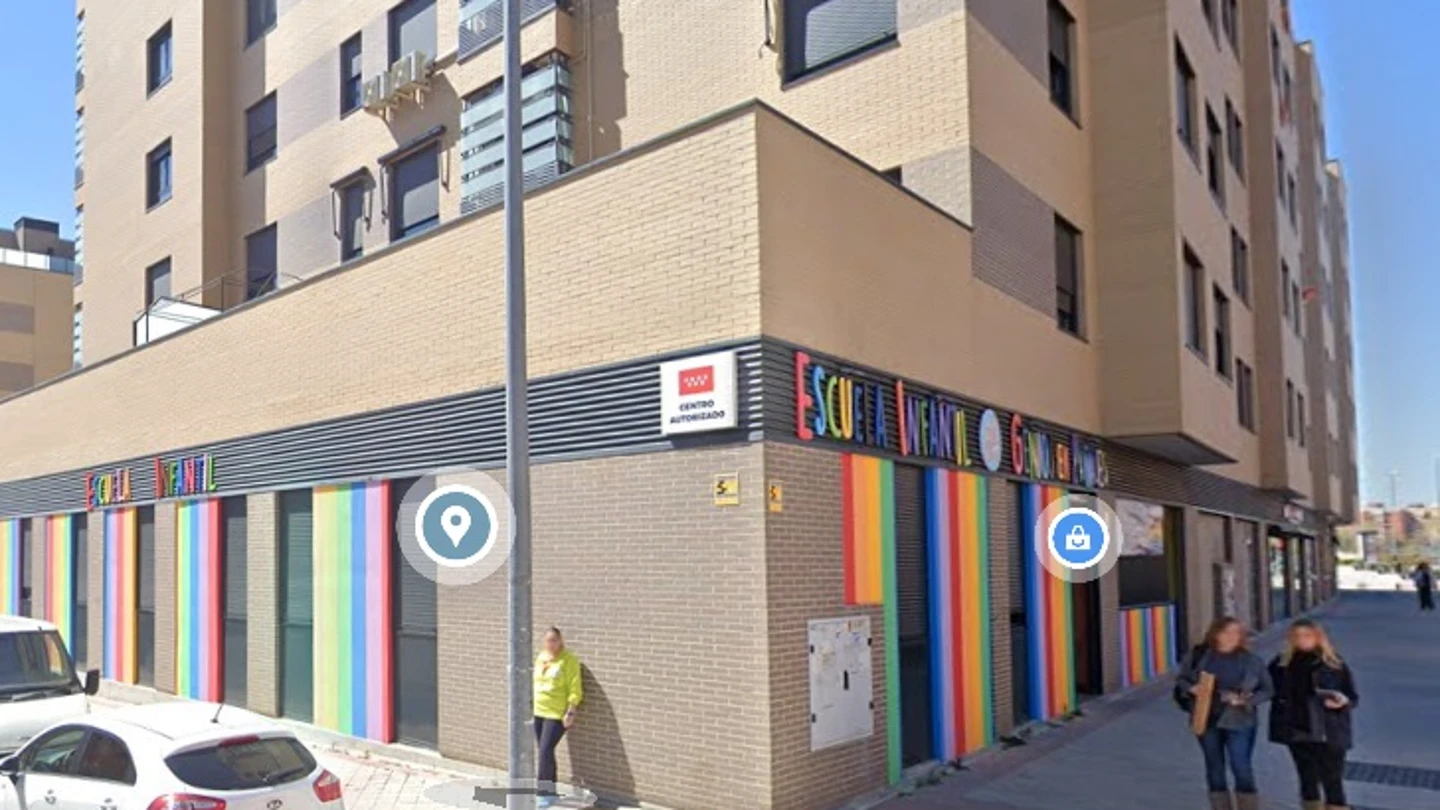 "Cuando lloran se enfurece, insulta y da golpes": así actuaba la directora de la guardería que forzaba a los niños a comerse su vómito "Cuando lloran se enfurece, insulta y da golpes": así actuaba la directora de la guardería que forzaba a los niños a comerse su vómito