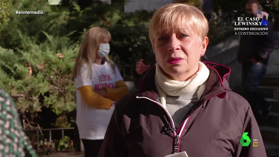 El alegato de la hija de un fallecido en las residencias de Madrid sobre la gestión de Ayuso: "Si esa es su empatía, lo que se viene es duro" El alegato de la hija de un fallecido en las residencias de Madrid sobre la gestión de Ayuso: "Si esa es su empatía, lo que se viene es duro"