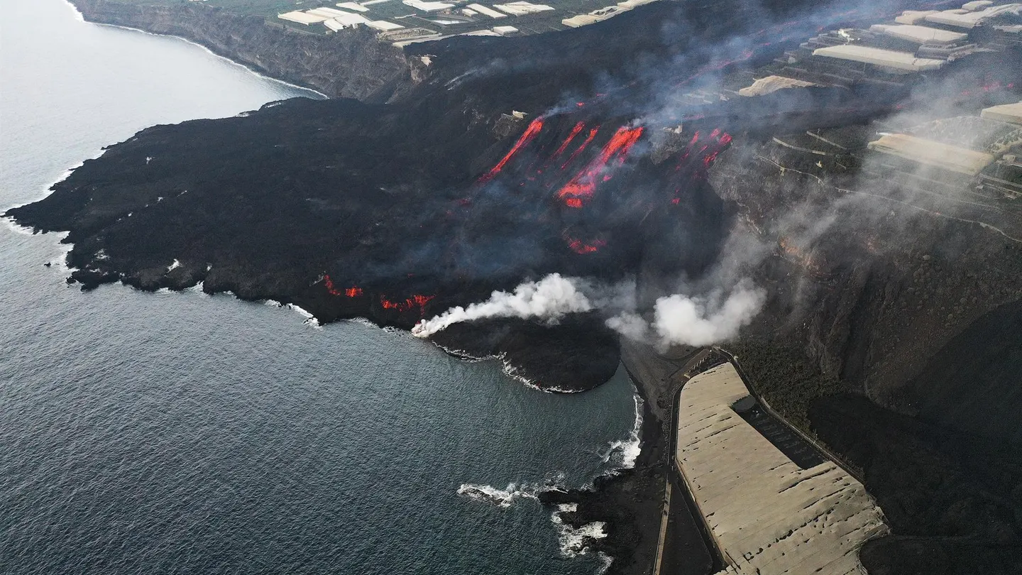 Las fajanas producidas por el volcán de La Palma Las fajanas producidas por el volcán de La Palma