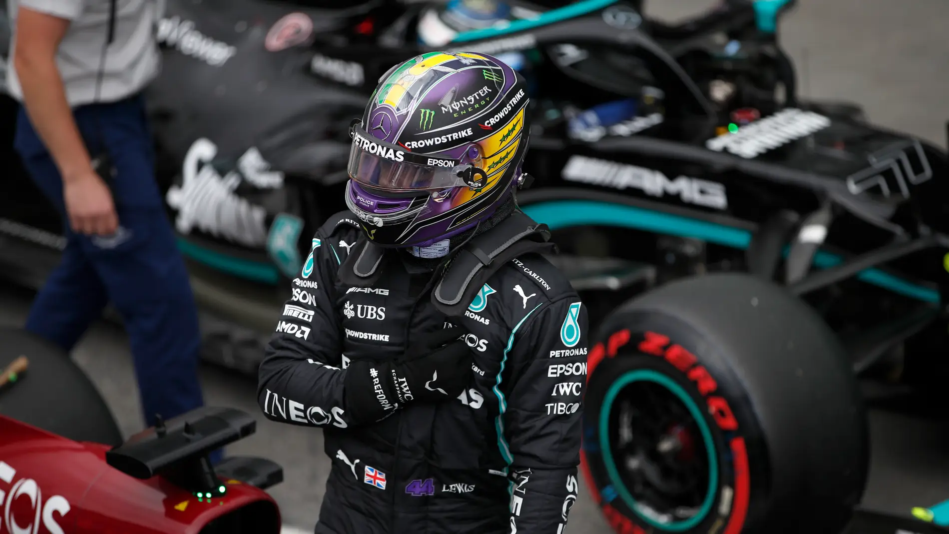 Lewis Hamilton partirá último a la carrera de 100 km