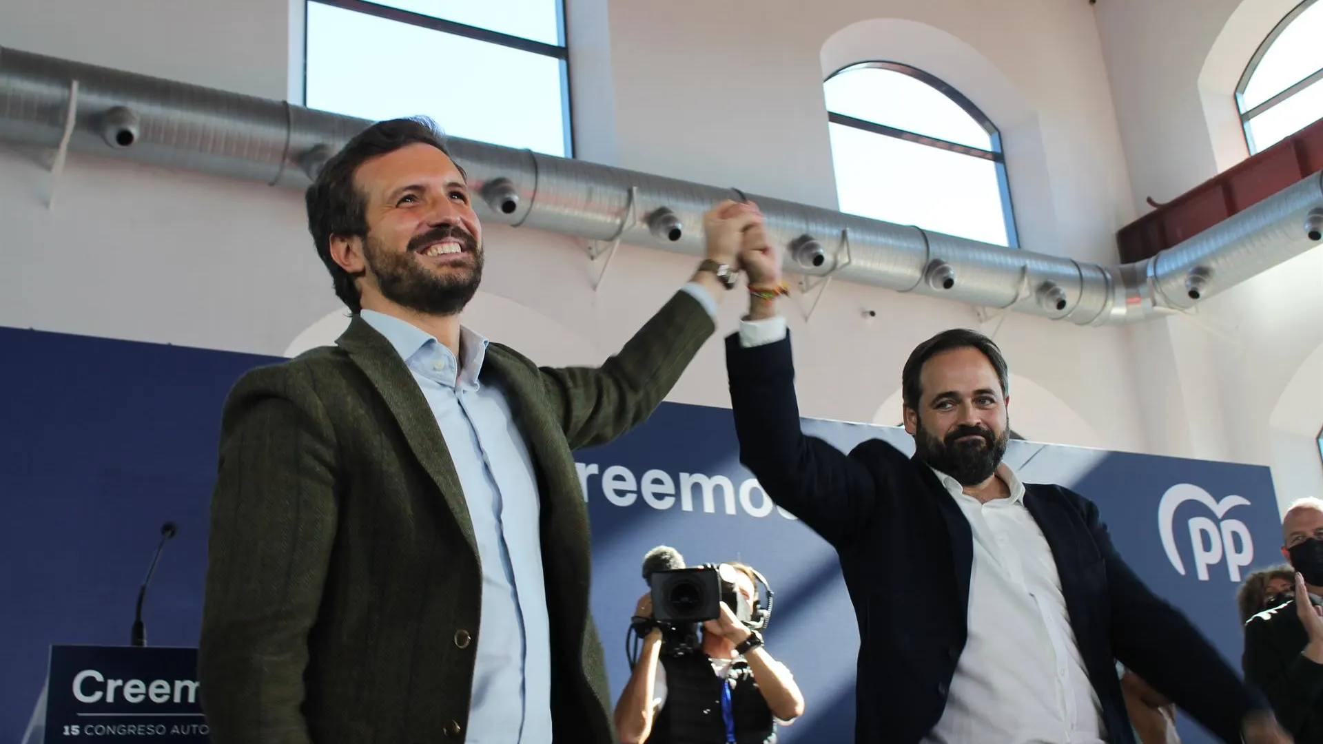 Pablo Casado junto a Paco Núñez en Puertollano