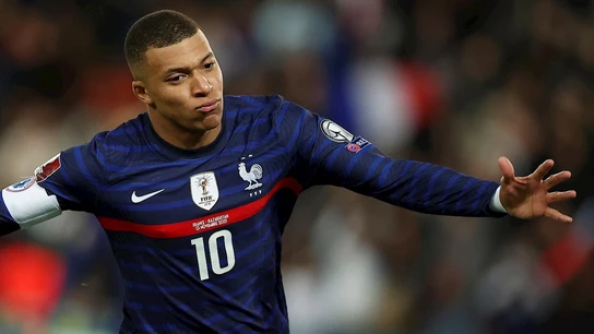Mbappé, con Francia Mbappé, con Francia