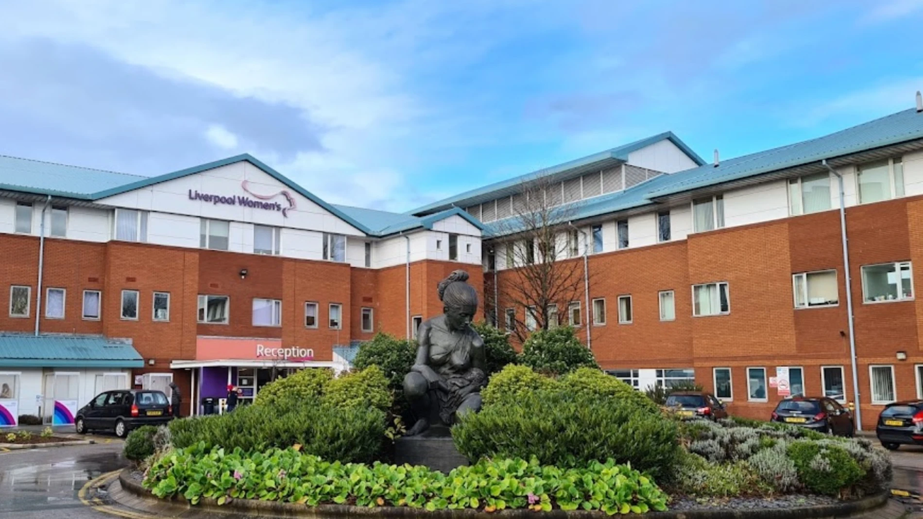Imagen de la fachada del Hospital de Mujeres, en Liverpool