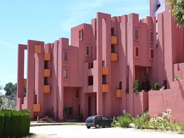 Descubre la Muralla Roja, uno de los lugares con más encanto de Calpe Descubre la Muralla Roja, uno de los lugares con más encanto de Calpe