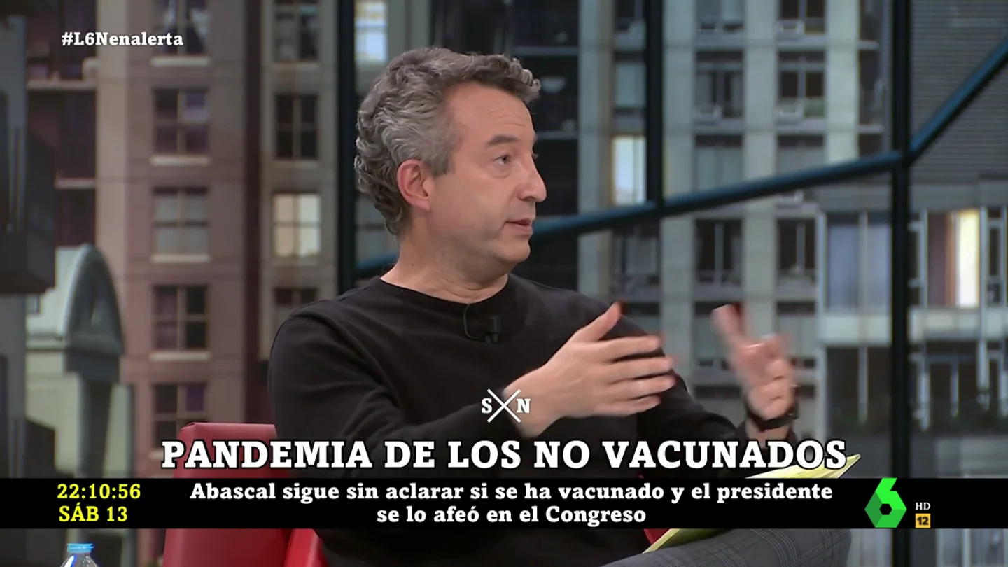 "Hace mucho daño": César Carballo carga contra Santiago Abascal por su postura en la vacunación "Hace mucho daño": César Carballo carga contra Santiago Abascal por su postura en la vacunación