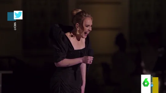 El emocionante momento en el que Adele sorprende a una novia cantando 'Make You Feel My Love' El emocionante momento en el que Adele sorprende a una novia cantando 'Make You Feel My Love'