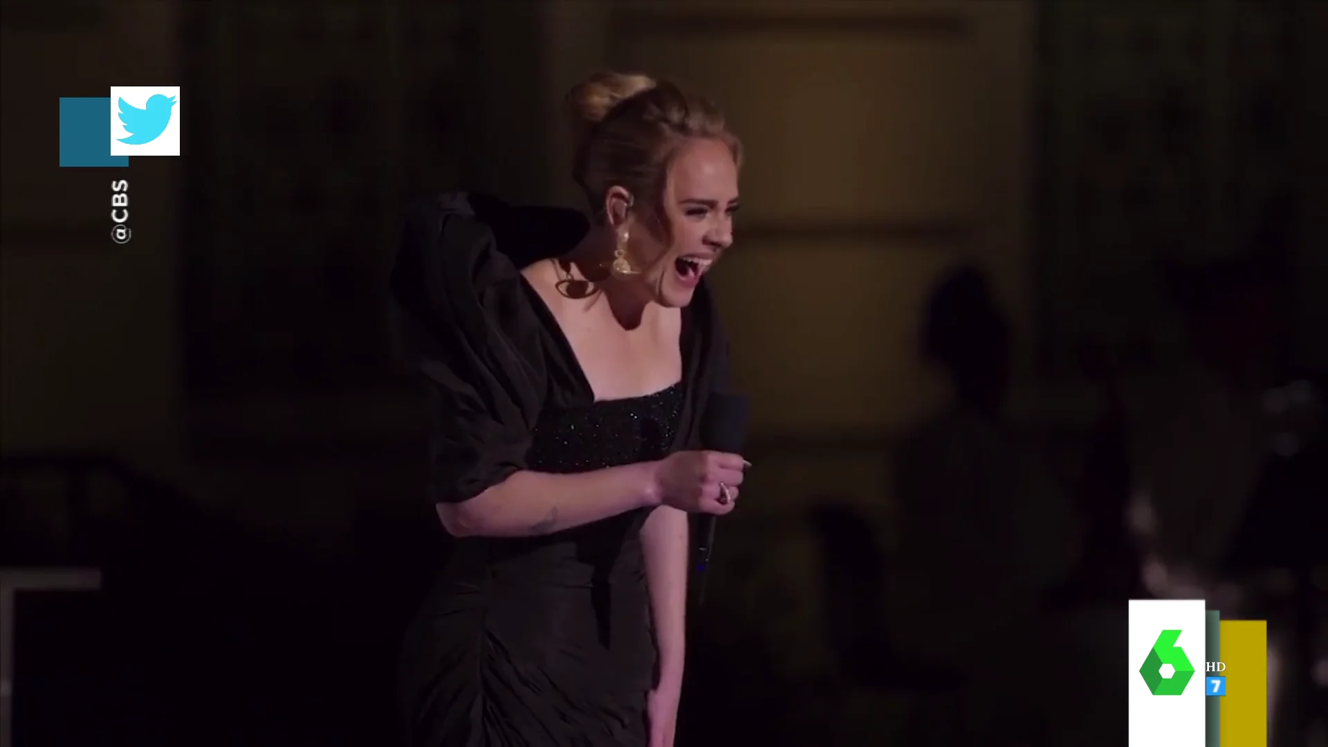 El emocionante momento en el que Adele sorprende a una novia cantando 'Make You Feel My Love'