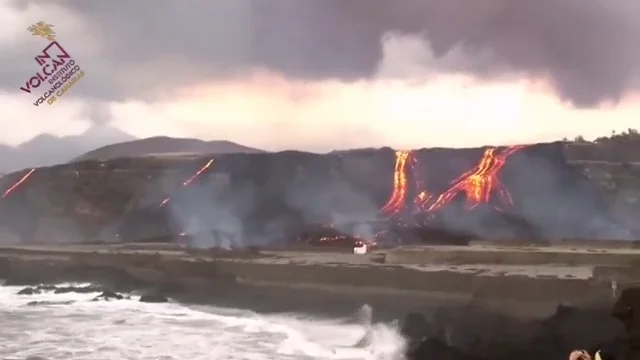 Imágenes tomadas desde el Faro de Punta Lava (La Bombilla)