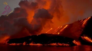 El volcán de La Palma aumenta su explosividad y expulsión de ceniza mientras la calidad del aire sigue siendo mala
